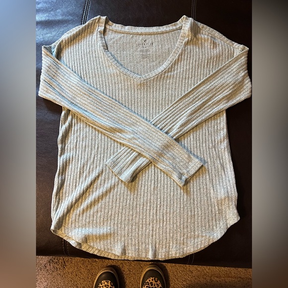 American Eagle - Picture 1 of 3